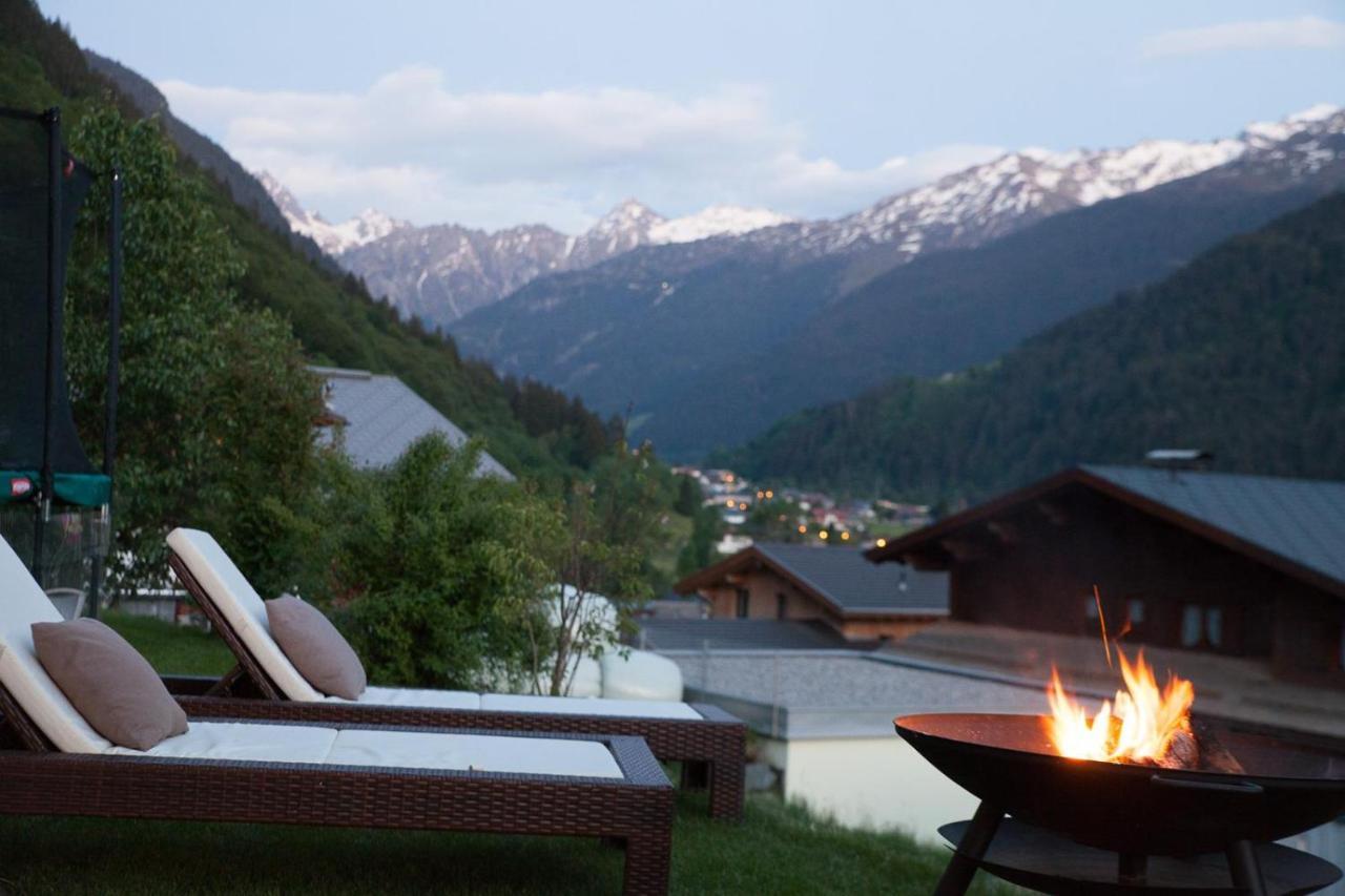 Alpenzauber Apartment Montafon 圣加伦基希 外观 照片