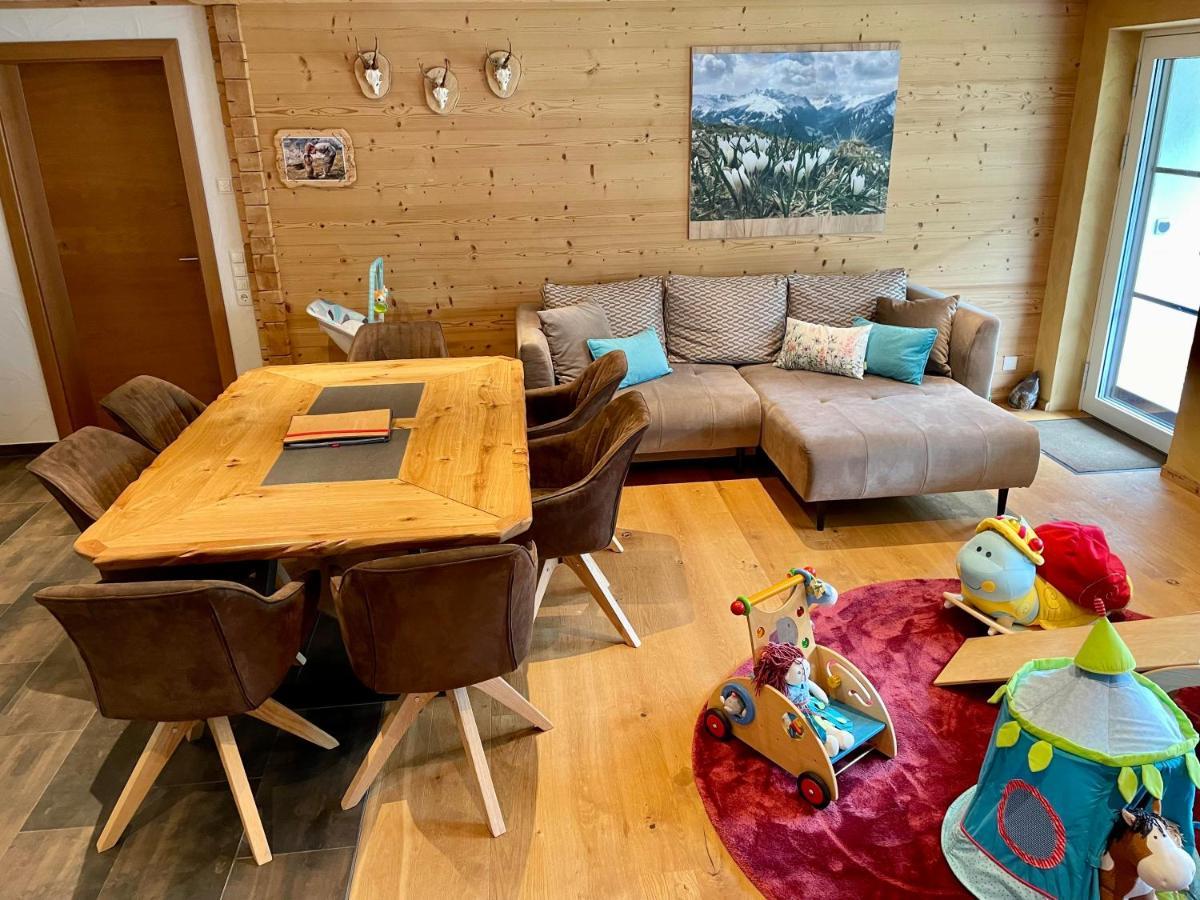 Alpenzauber Apartment Montafon 圣加伦基希 外观 照片